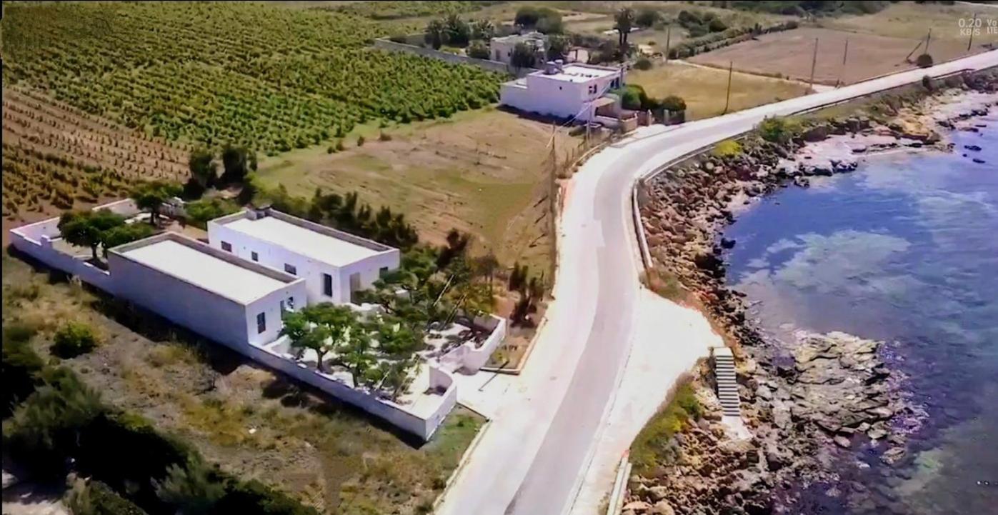 Ad Un Passo Dal Mare Villa Petrosino Exterior photo